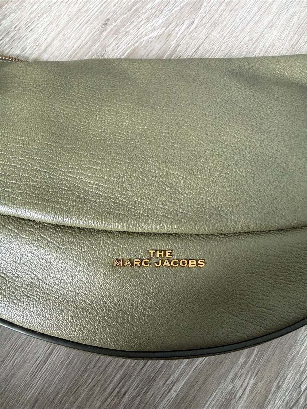 Marc Jacobs Olive Green Crescent Shoulder Bag with Mixed-Metal Chain - Picture 2 of 6